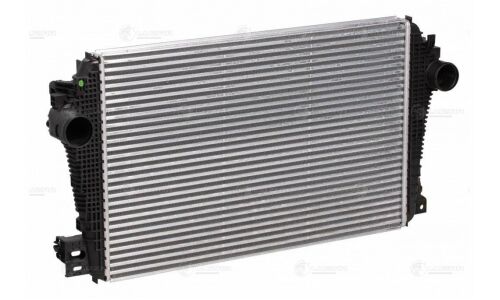 Радиатор интеркулера) для а/м VW Amarok (09-) Luzar, арт. LRIC 182H