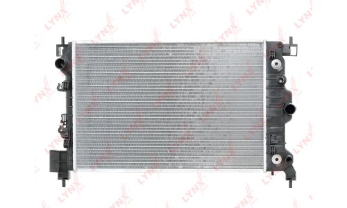 Радиатор охлаждения двигателя LYNXauto, паяный, арт. RB-1010