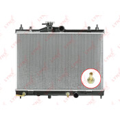 Радиатор охлаждения двигателя LYNXauto, паяный, арт. RB-1101