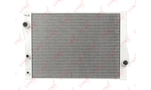 Радиатор охлаждения двигателя LYNXauto, арт. RB-1236