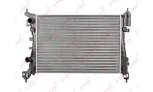 Радиатор охлаждения двигателя LYNXauto, арт. RM-1333