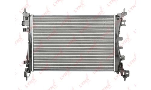 Радиатор охлаждения двигателя LYNXauto, арт. RM-1333