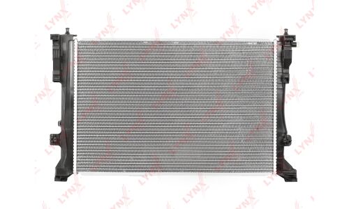 Радиатор охлаждения двигателя LYNXauto, паяный, арт. RB-1875