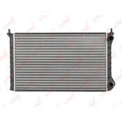 Радиатор охлаждения двигателя LYNXauto, арт. RM-1316