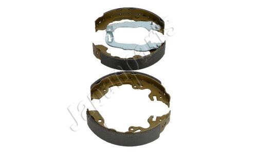 Колодки тормозные барабанные Japan Parts, комплект на ось (4 шт), арт. GF-0303AF