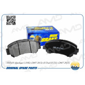 Колодки тормозные дисковые AMD, передние, комплект на ось (4 шт), арт. AMD.BF417