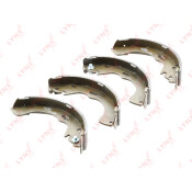 Колодки тормозные барабанные LYNXauto, комплект на ось (4 шт), арт. BS-3010