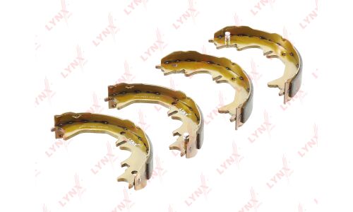 Колодки тормозные барабанные LYNXauto, комплект на ось (4 шт), арт. BS-7531