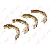 Колодки тормозные барабанные LYNXauto, комплект на ось (4 шт), арт. BS-7532