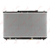 Радиатор охлаждения двигателя LYNXauto, паяный, арт. RB-1996