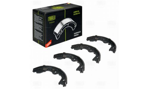 Колодки тормозные барабанные Trialli, комплект на ось (4 шт), арт. GF 4618