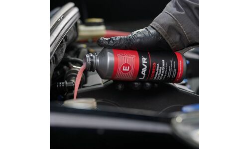 Промывка системы охлаждения Lavr Cooling Sustem Flush Express, удаляет накипь и масляные отложения, бутылка 310мл, арт. Ln1107N