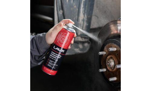 Очиститель тормозных дисков Lavr Brake Disc Cleaner, удаляет сажевые, масляные и дорожные загрязнения, аэрозоль 650мл, арт. Ln1498