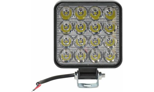 Фара светодиодная квадратная, 16 LED направленный свет, 16W (83х83х22) 12V AIRLINE, арт. ALED029