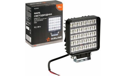 Фара светодиодная квадратная, 30 LED рассеяный свет, 36W (108х108х47) 12/24V PRO AIRLINE, арт. ALED102