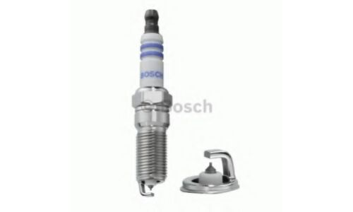 Свеча зажигания Bosch с платиновым электродом, арт. 0 242 235 767