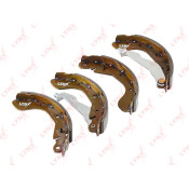 Колодки тормозные барабанные LYNXauto, комплект на ось (4 шт), арт. BS-1802