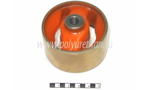 Подушка передняя двигателя