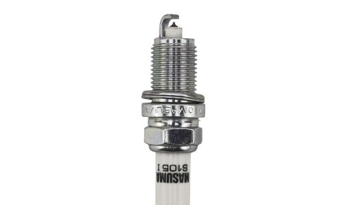 Свеча зажигания Masuma Iridium ZFR6V-G с иридиевым электродом, арт. S105I