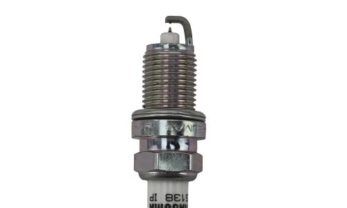 Свеча зажигания Masuma Iridium+Platinum с иридиевым/платиновым электродом, арт. S138IP