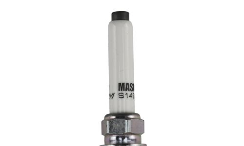 Свеча зажигания Masuma Iridium+Platinum с иридиевым/платиновым электродом, арт. S149IP