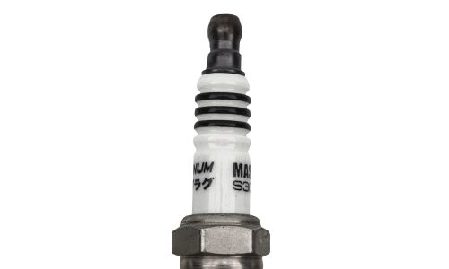 Свеча зажигания Masuma BKR6EKPB-11 (3452) с платиновым электродом, арт. S303P