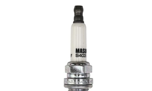 Свеча зажигания Masuma Double Platinum PLZFR6A-11S с платиновым электродом, арт. S403DP