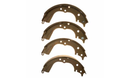 Колодки тормозные барабанные Avantech, комплект на ось (4 шт), арт. AVS0115