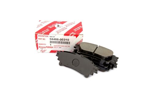Колодки тормозные дисковые Toyota, задние, комплект на ось (4 шт), арт. 04466-0E010