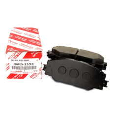 Колодки тормозные дисковые Toyota, передние, комплект на ось (4 шт), арт. 04465-YZZE8